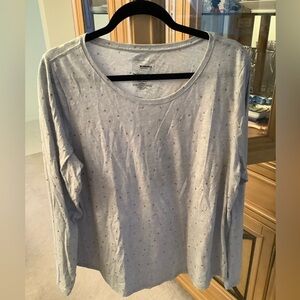 GREAT XXL GRAY TOP WITH GLITTERY GOLD DOTS.